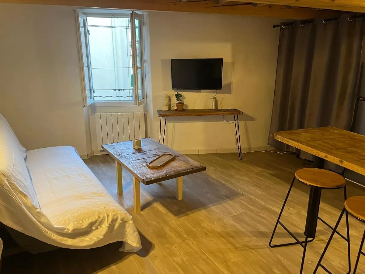 Апартаменты Studio Mezzanine Monteux Centre Box Fibre Netflix