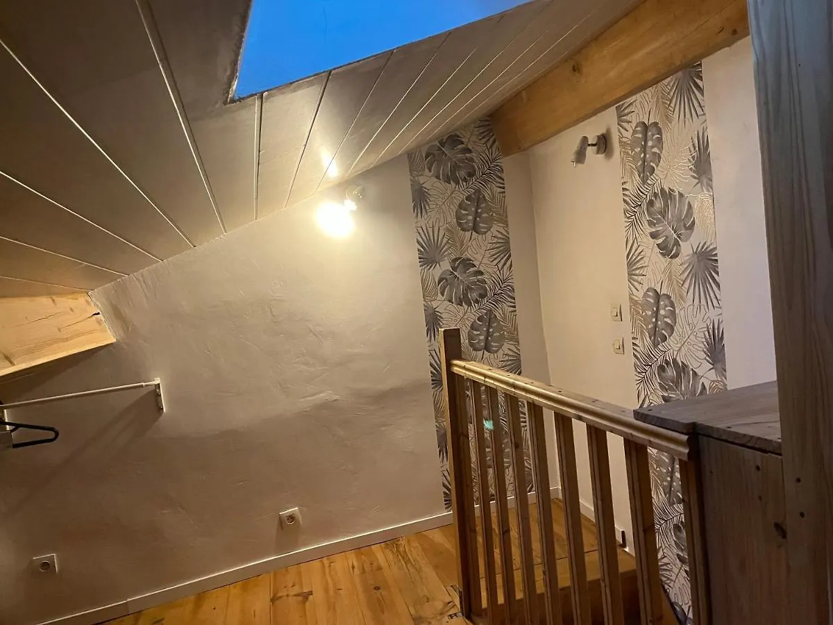 Апартаменты Studio Mezzanine Monteux Centre Box Fibre Netflix