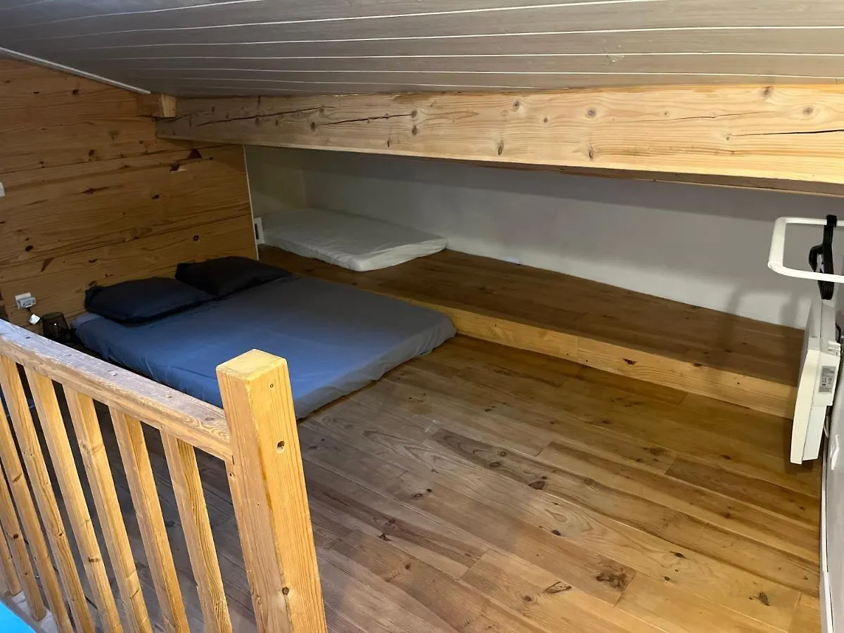 Апартаменты Studio Mezzanine Monteux Centre Box Fibre Netflix Франция